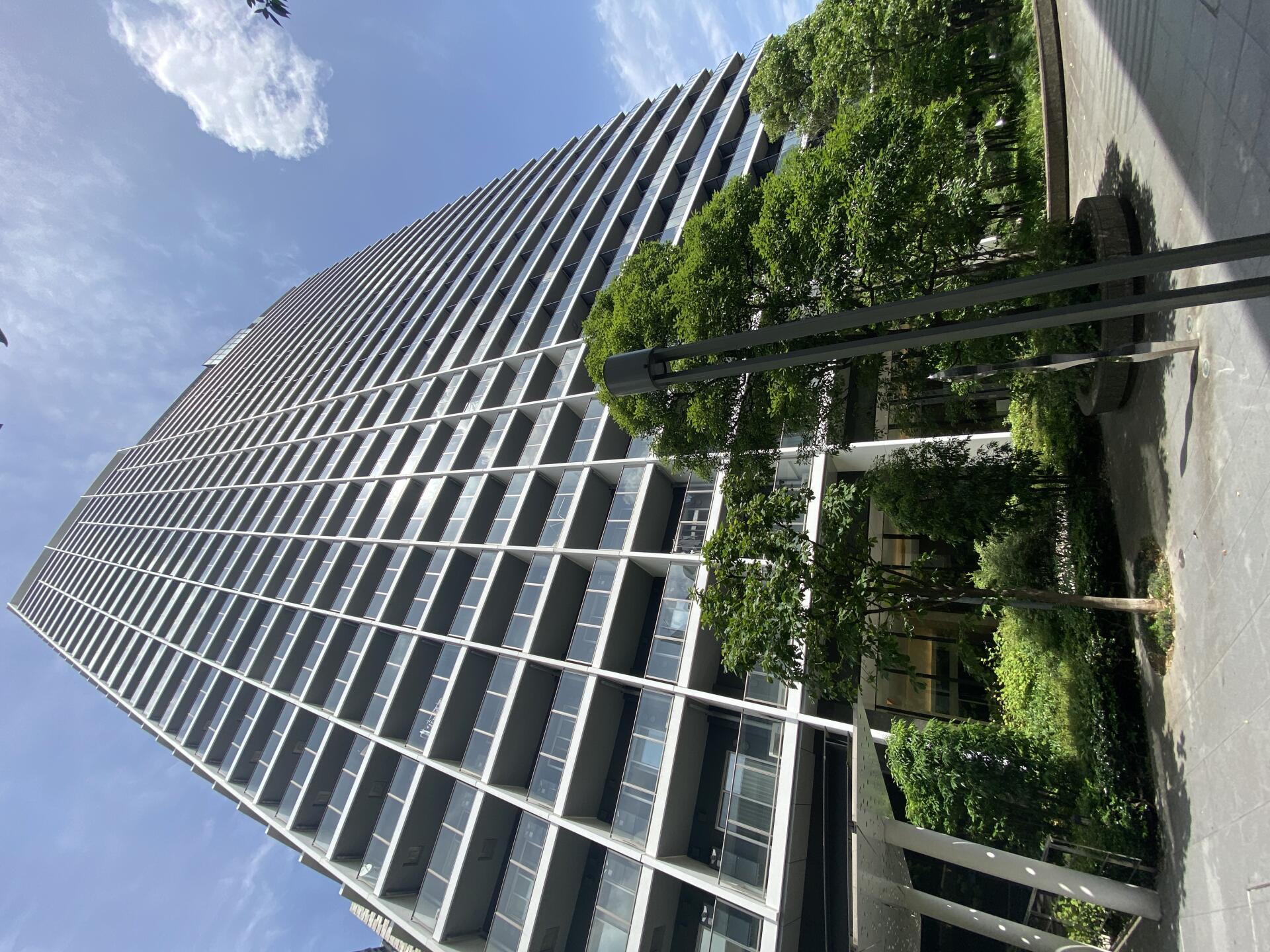 コンフォリア新宿イーストサイドタワー