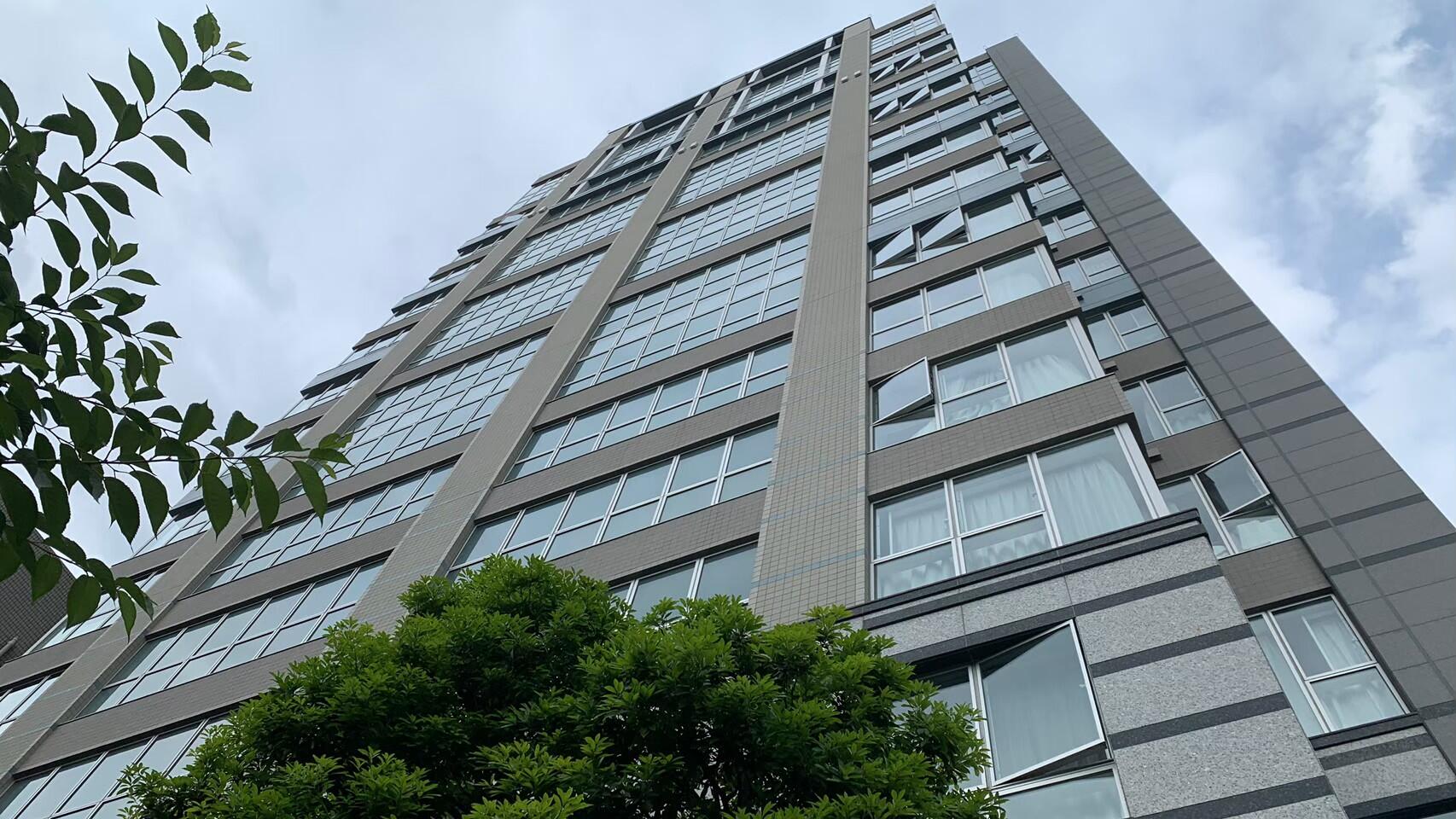 プレミスト六番町