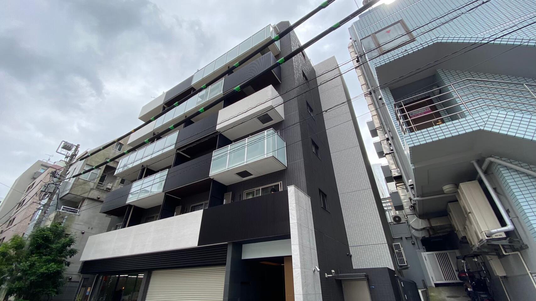 プラシード青山 