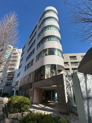 パークノヴァ神宮前