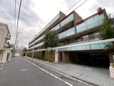 ラトゥール市谷砂土原